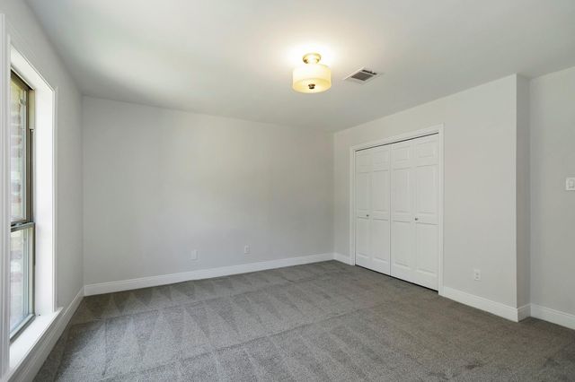 810 Herdsman Drive, Houston, TX 77079