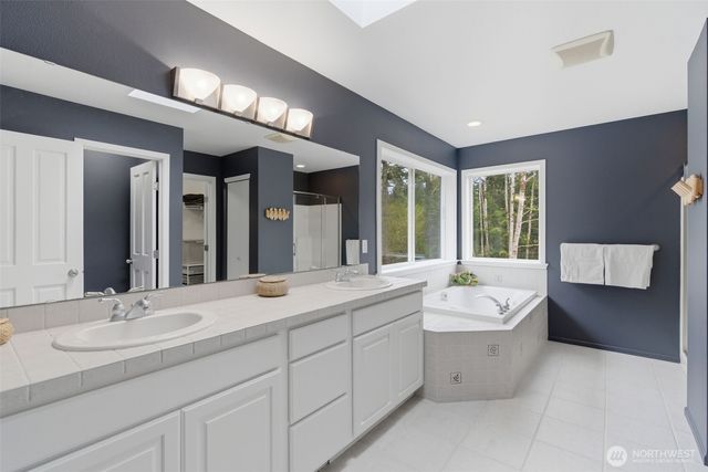 14720 NW Arabian Way, Seabeck, WA 98380
