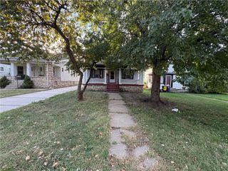 5604 Paseo Boulevard, Kansas City, MO 64110