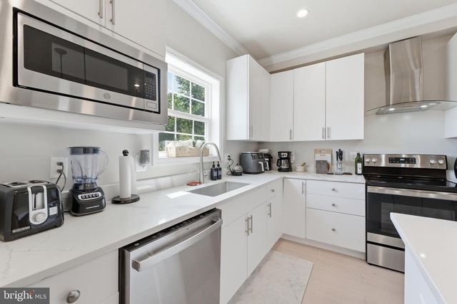 1433 HOWARD RD SE, Washington, DC 20020
