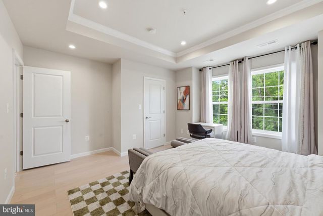 1433 HOWARD RD SE, Washington, DC 20020