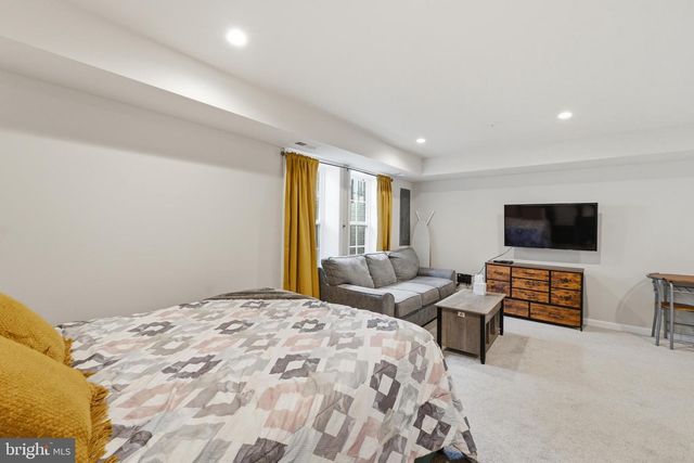 1433 HOWARD RD SE, Washington, DC 20020