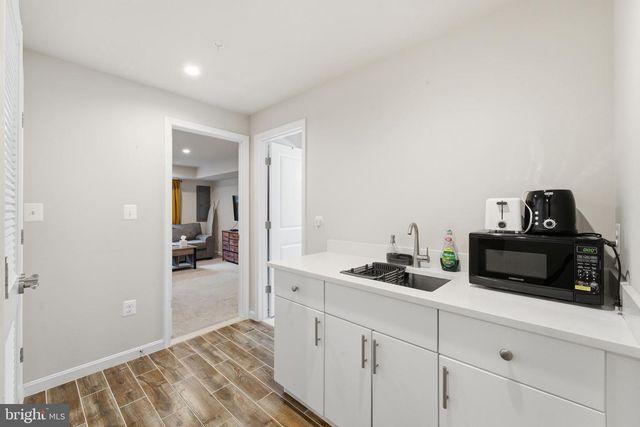 1433 HOWARD RD SE, Washington, DC 20020
