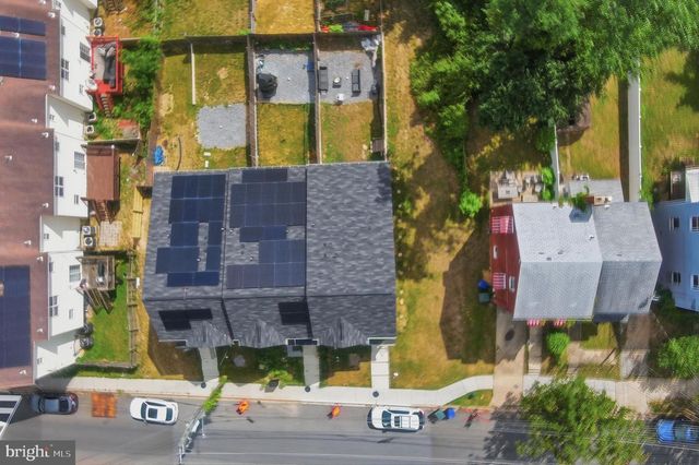 1433 HOWARD RD SE, Washington, DC 20020