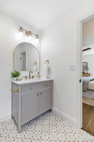 2952 Chris Drive, Villa Ridge, MO 63089