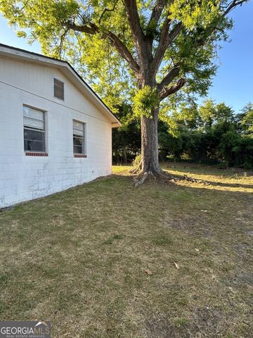 2645 E Elm Street, Wrightsville, GA 31096