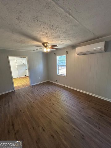 2645 E Elm Street, Wrightsville, GA 31096