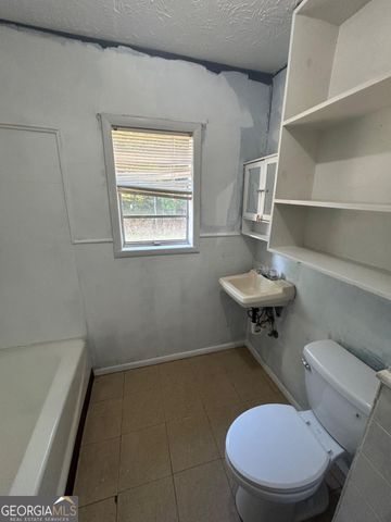 2645 E Elm Street, Wrightsville, GA 31096