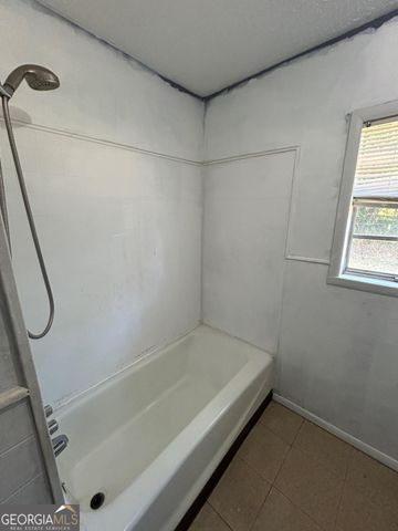 2645 E Elm Street, Wrightsville, GA 31096