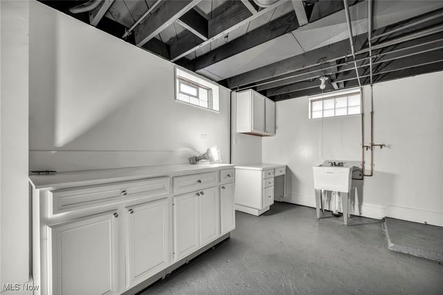 1677 Mapledale Road, Wickliffe, OH 44092