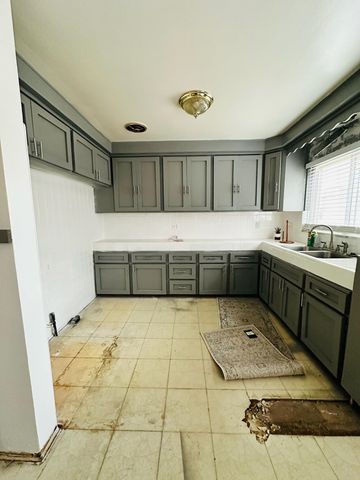 18272 Indiana Street, Detroit, MI 48221