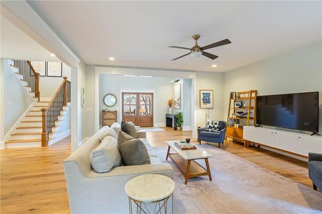 1704 Barrington Circle, Marietta, GA 30062