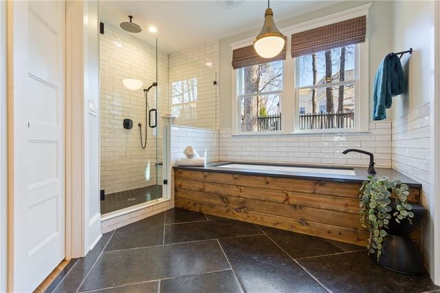 1704 Barrington Circle, Marietta, GA 30062