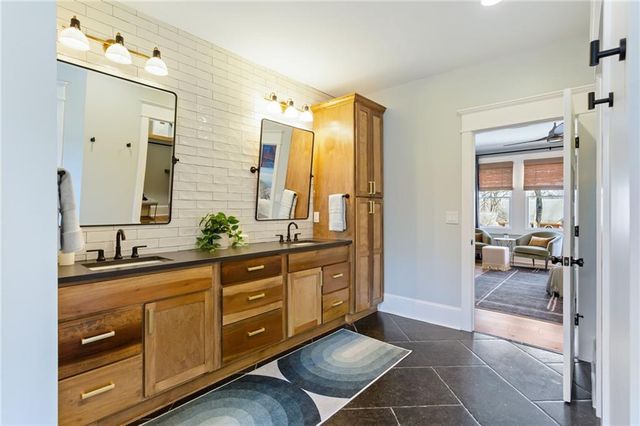 1704 Barrington Circle, Marietta, GA 30062