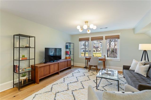 1704 Barrington Circle, Marietta, GA 30062