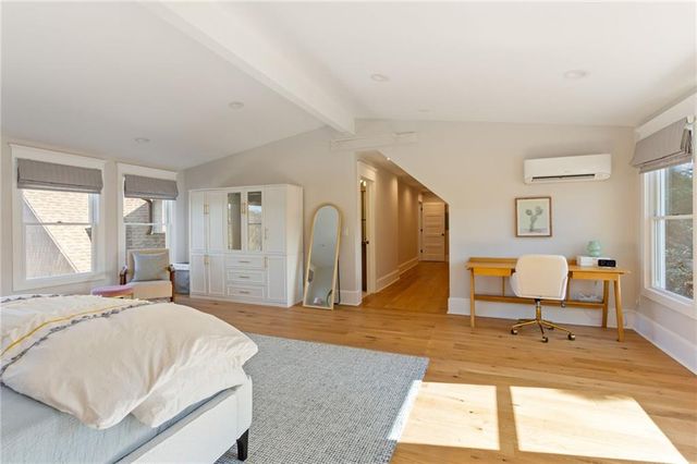 1704 Barrington Circle, Marietta, GA 30062