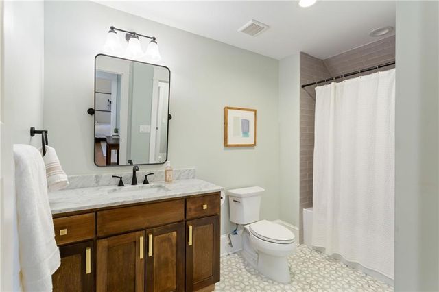 1704 Barrington Circle, Marietta, GA 30062