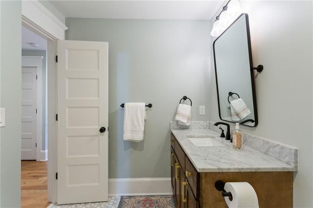 1704 Barrington Circle, Marietta, GA 30062