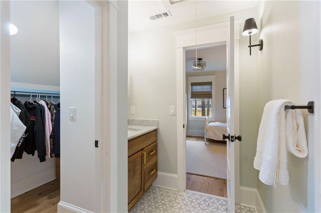 1704 Barrington Circle, Marietta, GA 30062