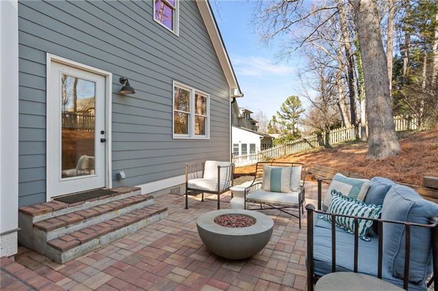 1704 Barrington Circle, Marietta, GA 30062