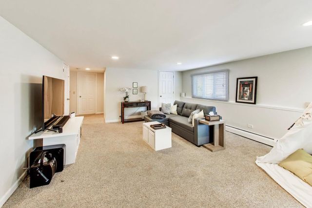 8922 Ewing Avenue, Evanston, IL 60203