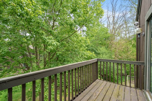 150 Carberry Hill Court D, Kalamazoo, MI 49006