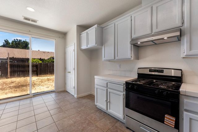 3 Mill Springs Court, Pittsburg, CA 94565