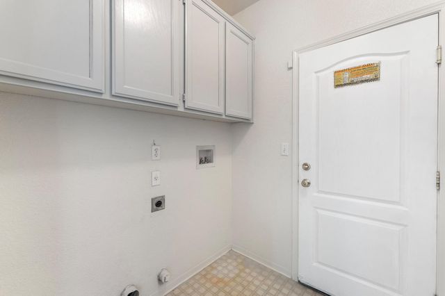 3 Mill Springs Court, Pittsburg, CA 94565