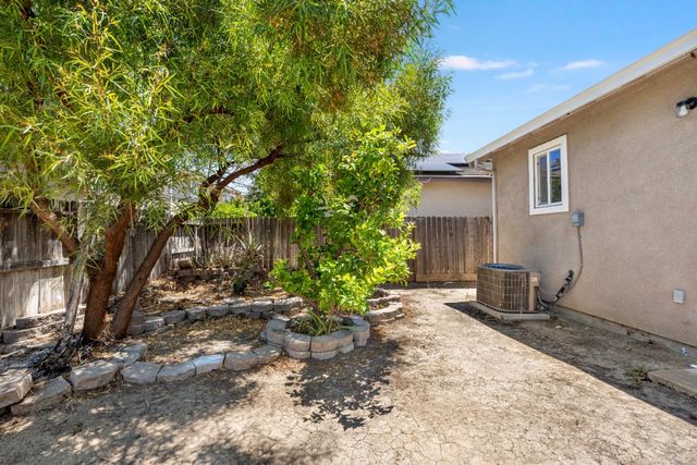 3 Mill Springs Court, Pittsburg, CA 94565