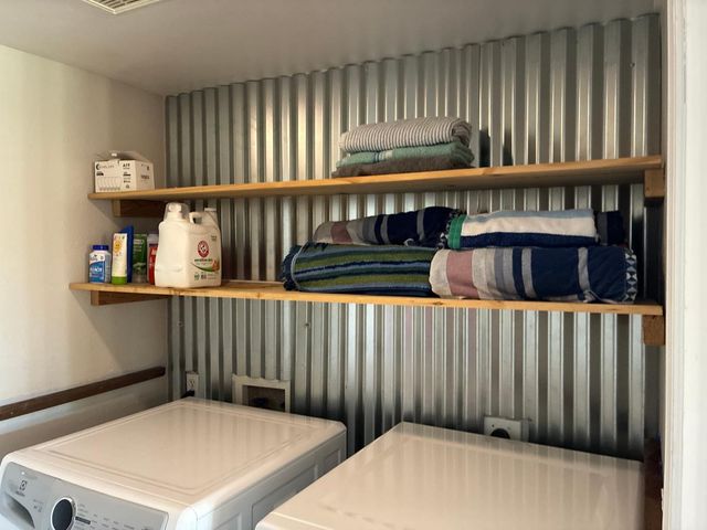 13717 N 80th Avenue, Peoria, AZ 85381