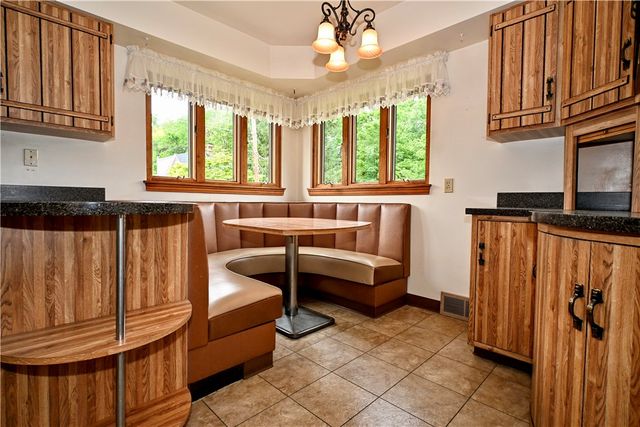 3512 Highland Ave, Finleyville, PA 15332