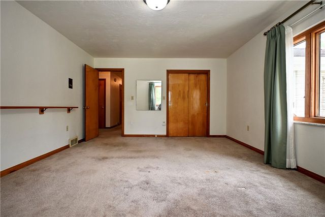 3512 Highland Ave, Finleyville, PA 15332