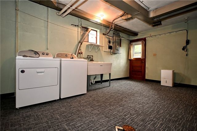 3512 Highland Ave, Finleyville, PA 15332