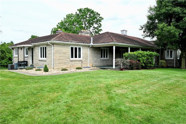 3512 Highland Ave, Finleyville, PA 15332