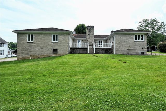 3512 Highland Ave, Finleyville, PA 15332