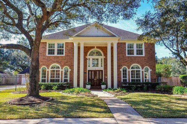 4714 Saint Michaels Court, Sugar Land, TX 77479