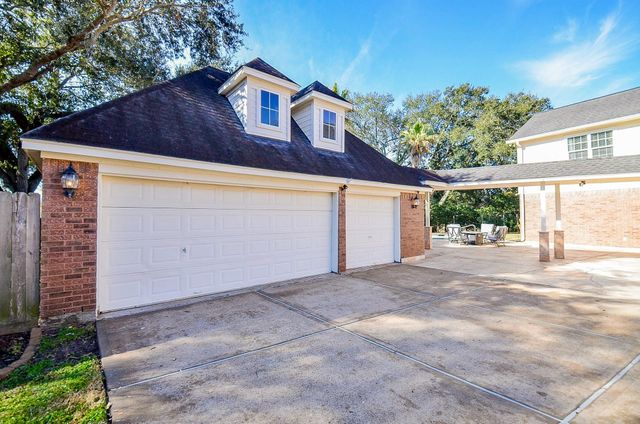 4714 Saint Michaels Court, Sugar Land, TX 77479