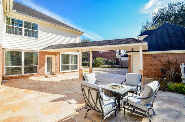 4714 Saint Michaels Court, Sugar Land, TX 77479