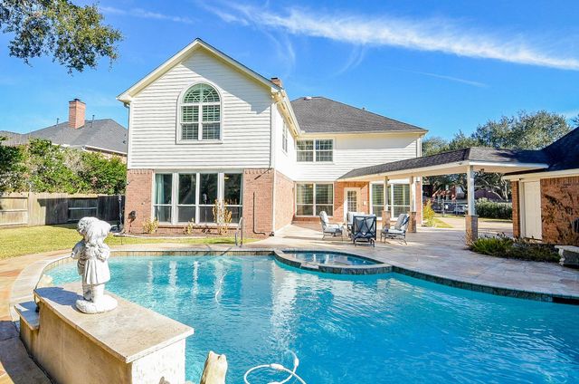 4714 Saint Michaels Court, Sugar Land, TX 77479