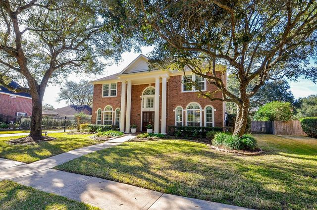 4714 Saint Michaels Court, Sugar Land, TX 77479