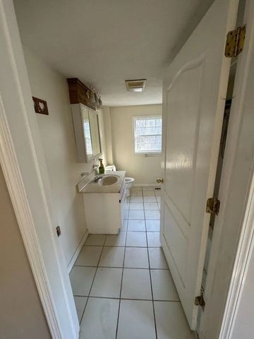 833 Cumberland Dr, Clarksville, TN 37040