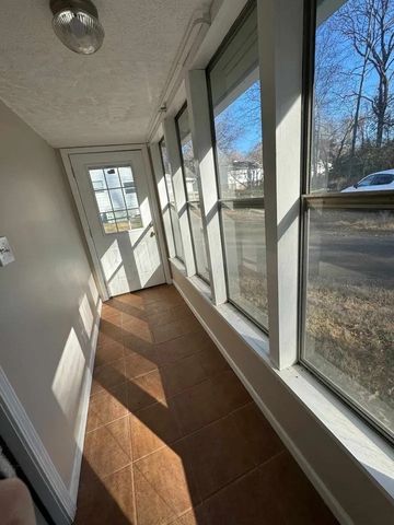 833 Cumberland Dr, Clarksville, TN 37040