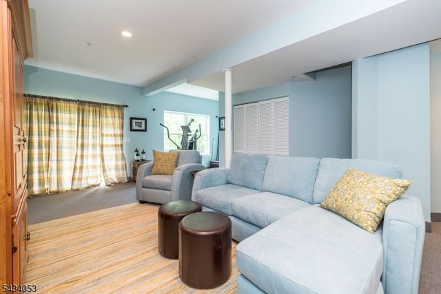 1274 Fairview Cir, Lopatcong Twp., NJ 08886