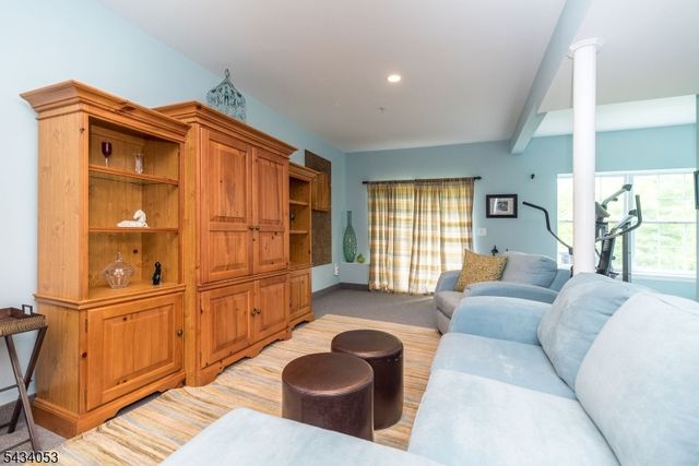1274 Fairview Cir, Lopatcong Twp., NJ 08886