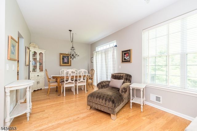 1274 Fairview Cir, Lopatcong Twp., NJ 08886