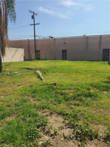 572 West, Upland, CA 91786