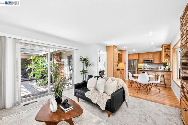 555 Ontario Dr, Livermore, CA 94550