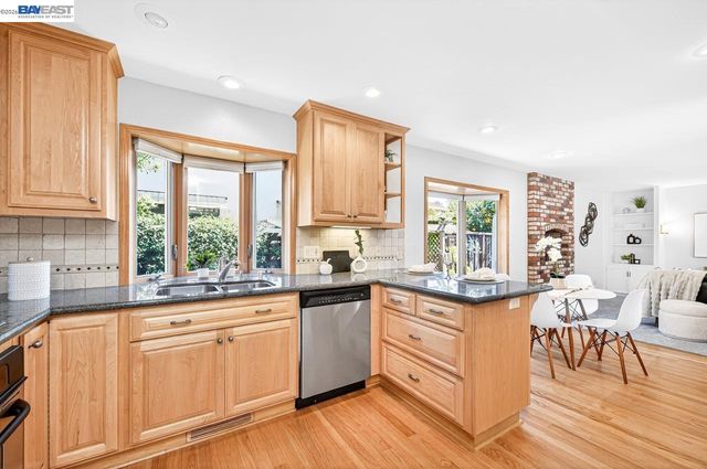 555 Ontario Dr, Livermore, CA 94550