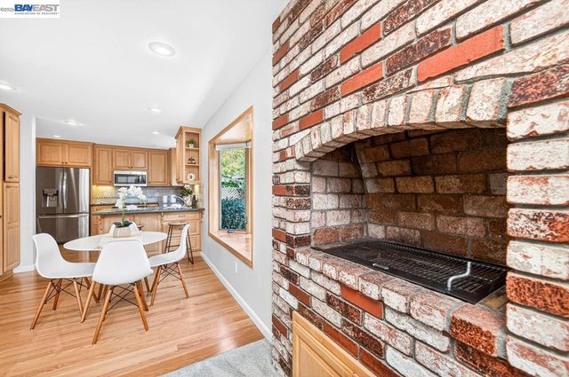 555 Ontario Dr, Livermore, CA 94550