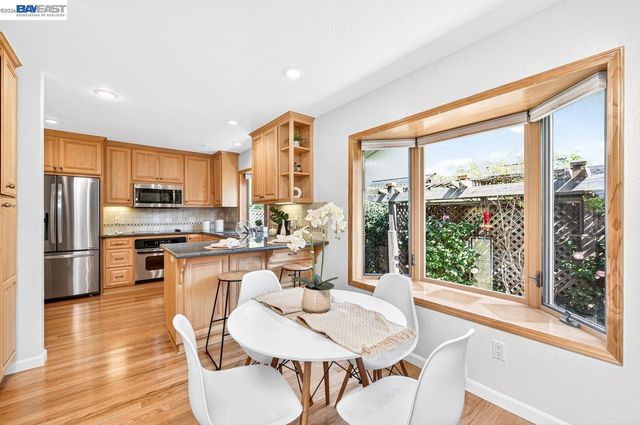 555 Ontario Dr, Livermore, CA 94550